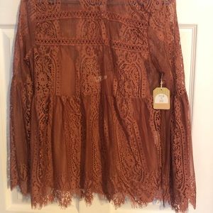 Lace Mockneck Longsleeve